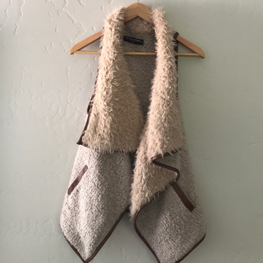 Fur vest